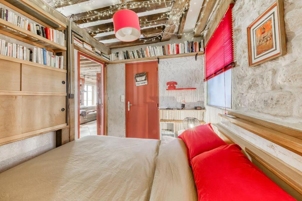 Appartement De Caractere Avec Jardinet Privatif A 1 Min Metro 1, Paris, Disneyland Vincennes Extérieur photo